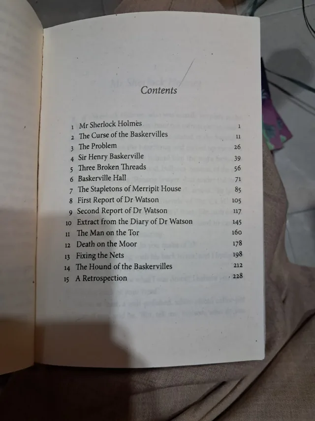 The Hound of the Baskervilles – Conan Doyle, Puffin Classics 2027-28 — page 1